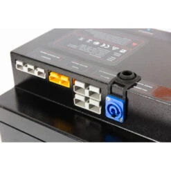 EM PowerBox 3,0 KVA 1536 Wh -Plastimo Magasin em powerbox 30 kva 1536 wh 2