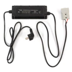 EM PowerBox 3,0 KVA 1536 Wh -Plastimo Magasin em powerbox 30 kva 1536 wh 6